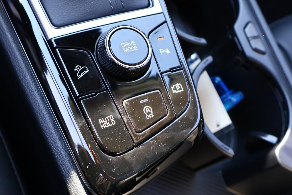 new 2025 Kia Sportage car, priced at $31,234