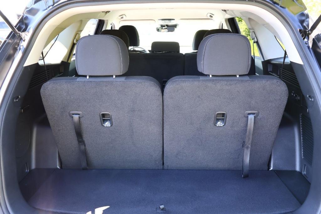 new 2025 Kia Sorento car, priced at $29,894