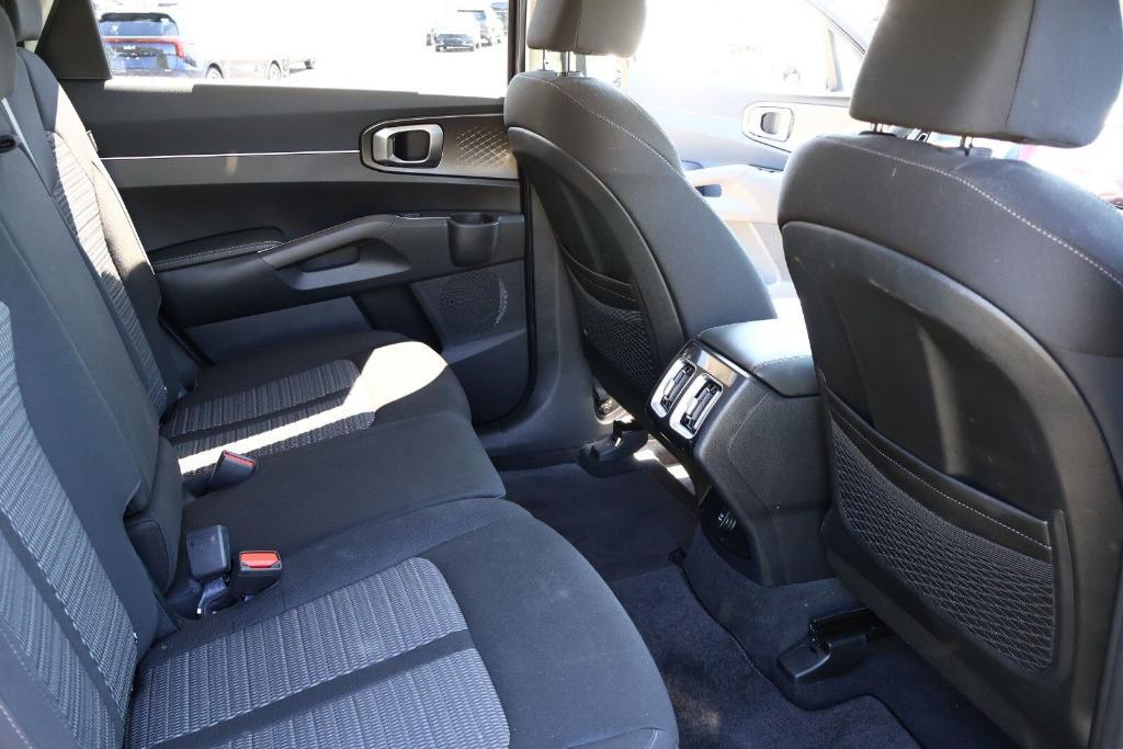 new 2025 Kia Sorento car, priced at $29,894