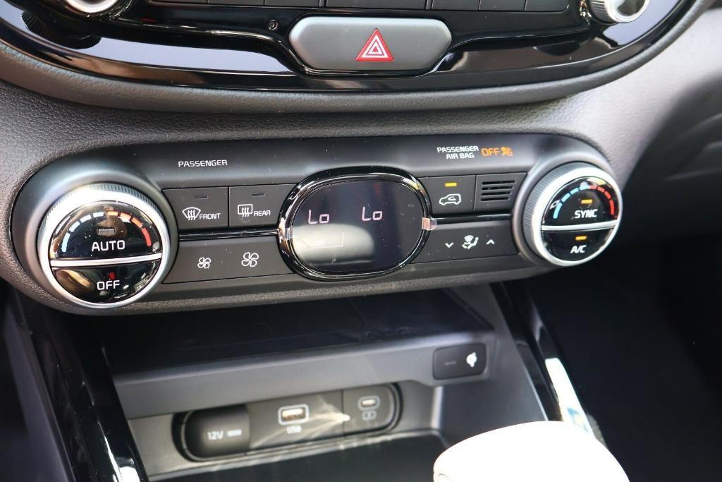 new 2025 Kia Soul car, priced at $23,601