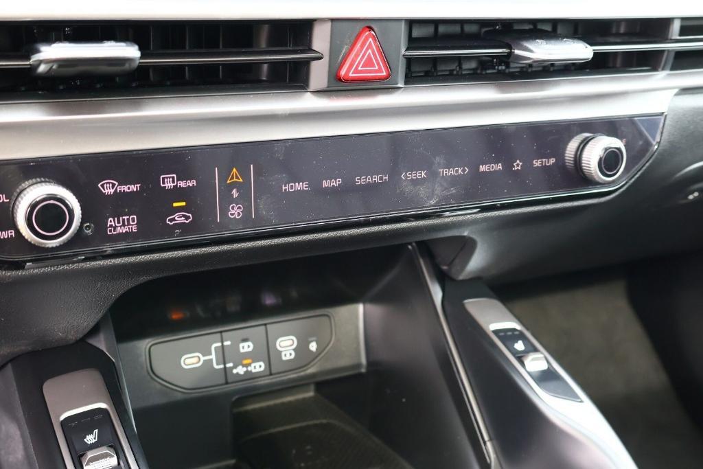 new 2025 Kia Sorento car, priced at $34,746