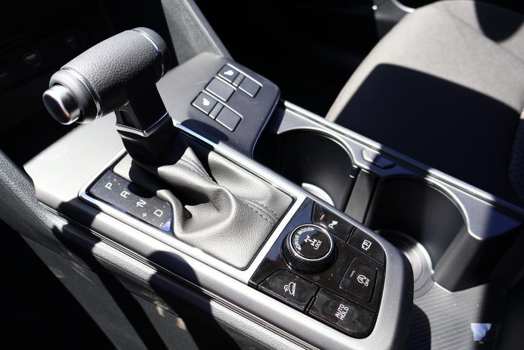 new 2025 Kia Sportage car, priced at $28,263