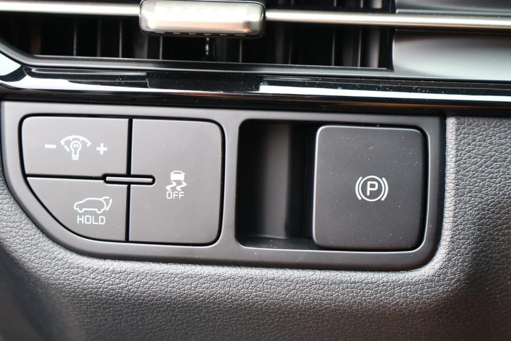 new 2026 Kia Sportage car, priced at $37,206