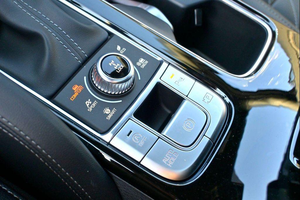 new 2025 Kia Telluride car, priced at $46,857