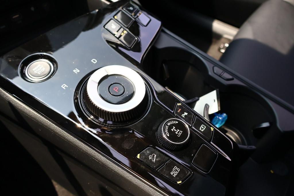 new 2025 Kia Sportage Hybrid car, priced at $33,682