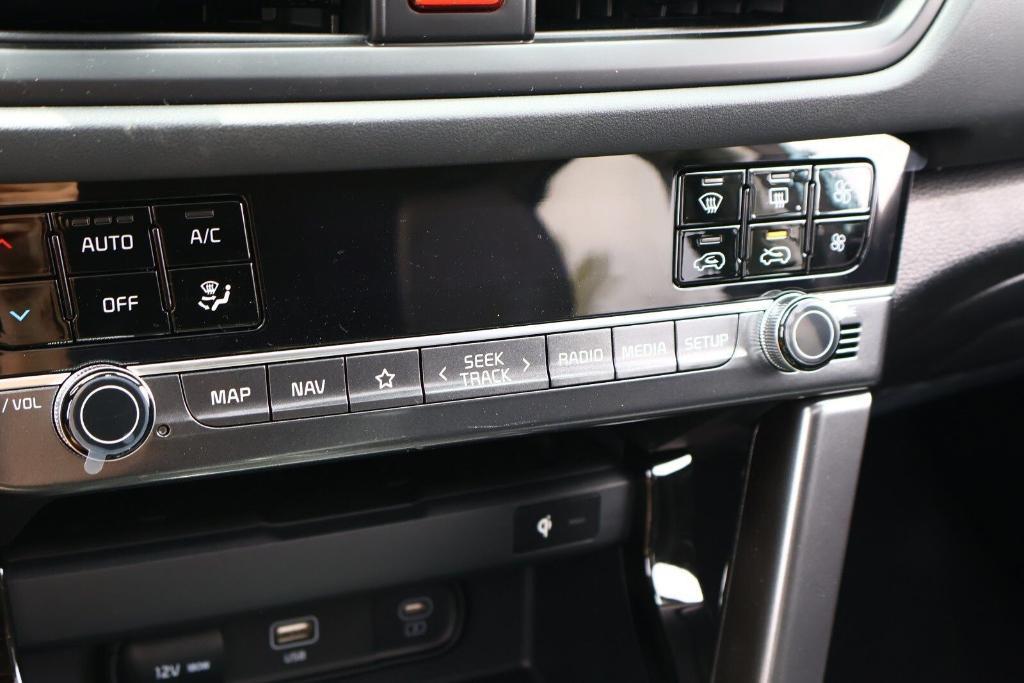 new 2025 Kia Seltos car, priced at $30,187
