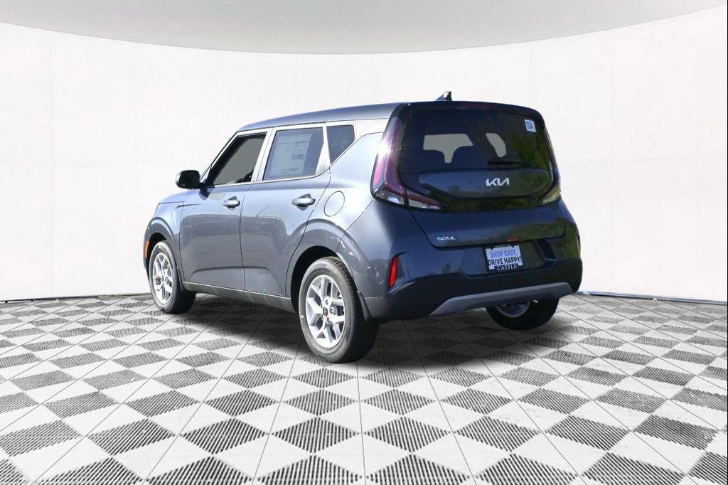 new 2025 Kia Soul car, priced at $21,182