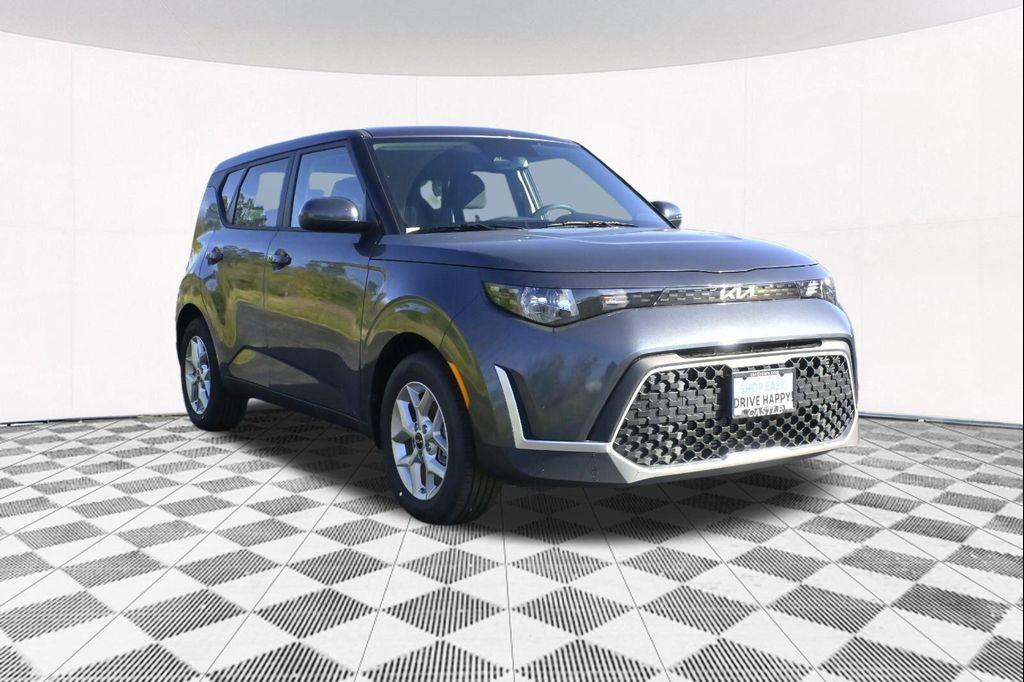new 2025 Kia Soul car, priced at $21,182