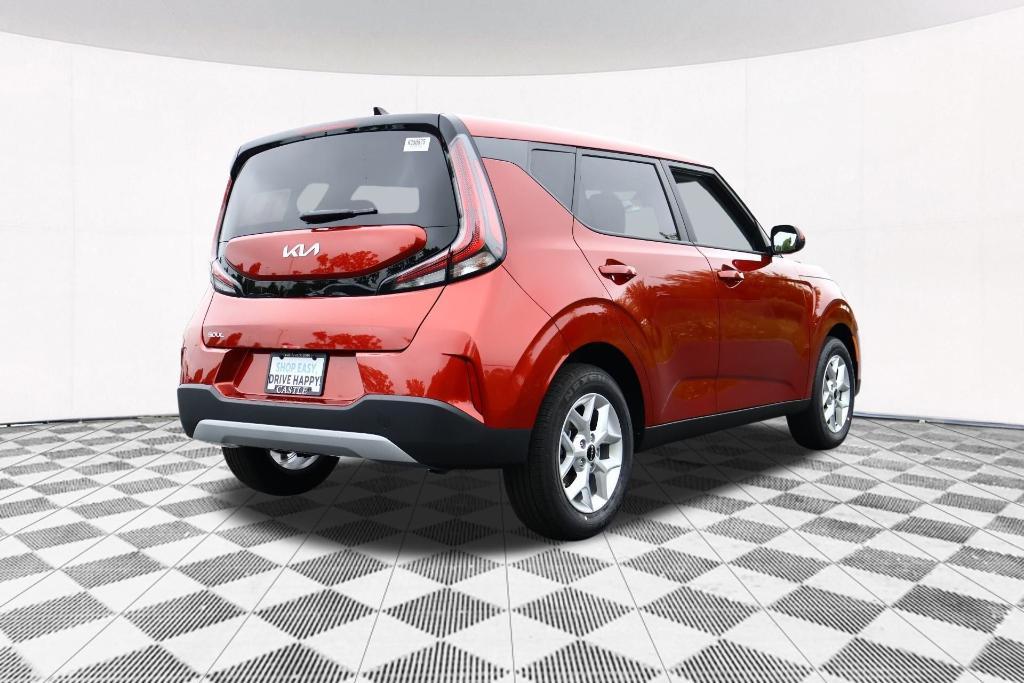 new 2025 Kia Soul car, priced at $20,589
