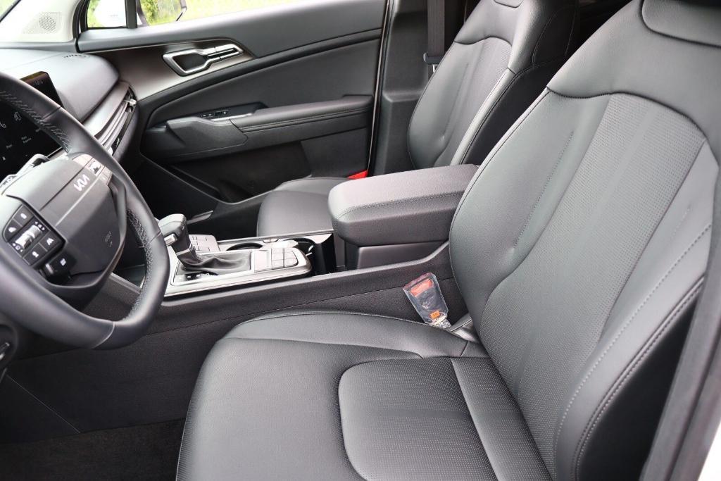 new 2026 Kia Sportage car, priced at $30,383