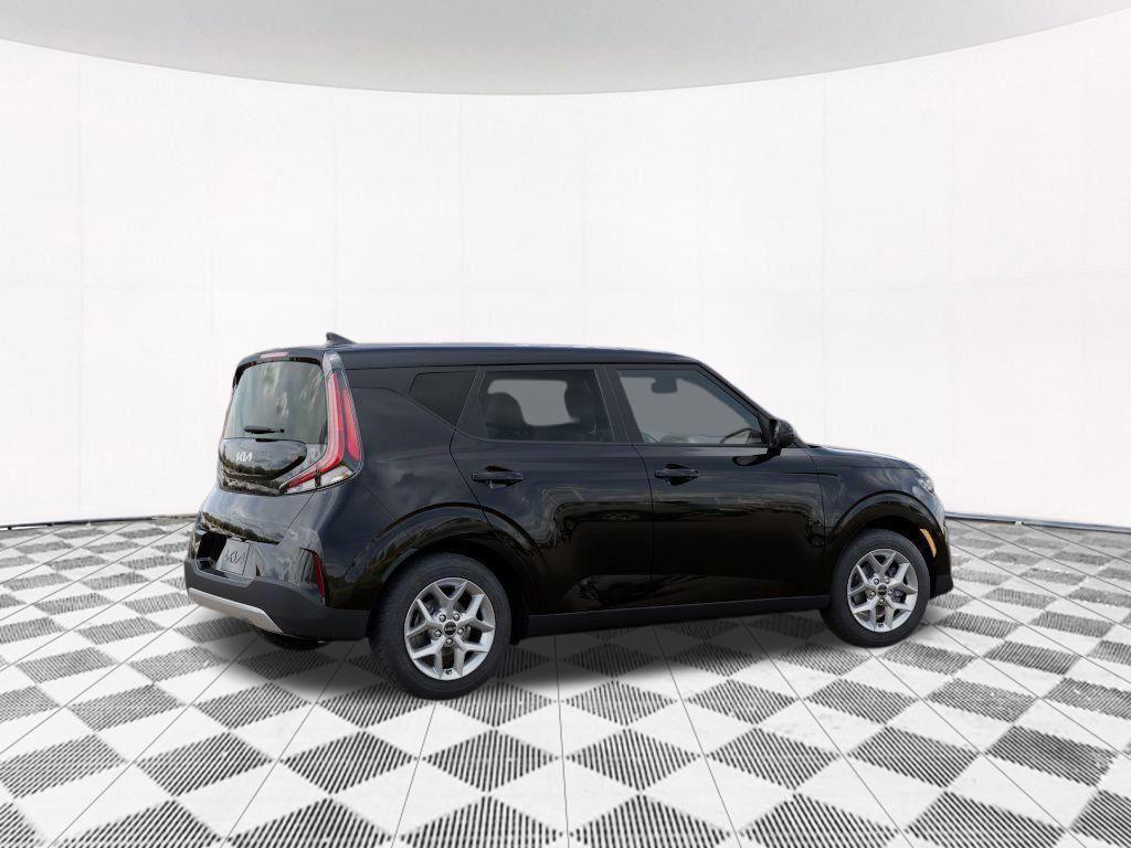 new 2025 Kia Soul car, priced at $21,213