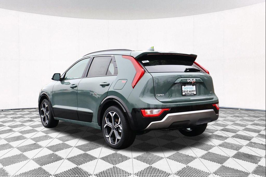 new 2025 Kia Niro car, priced at $28,080