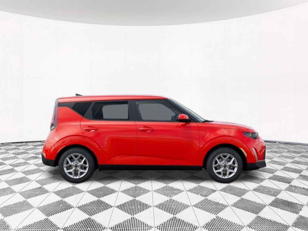 new 2025 Kia Soul car, priced at $20,326