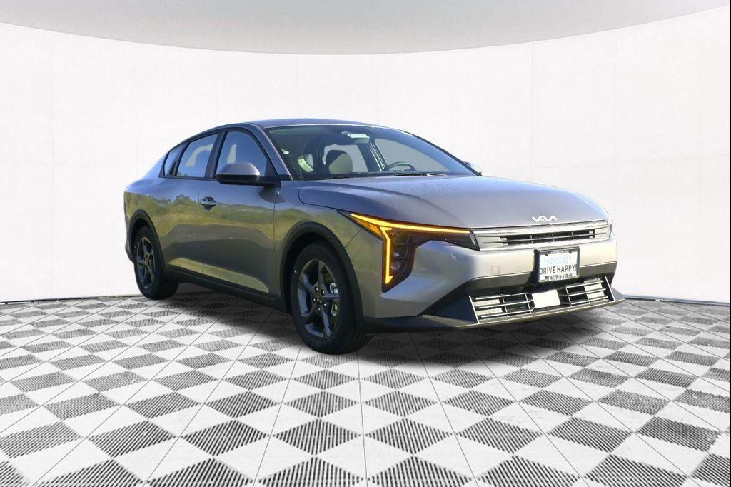 new 2025 Kia K4 car, priced at $21,202