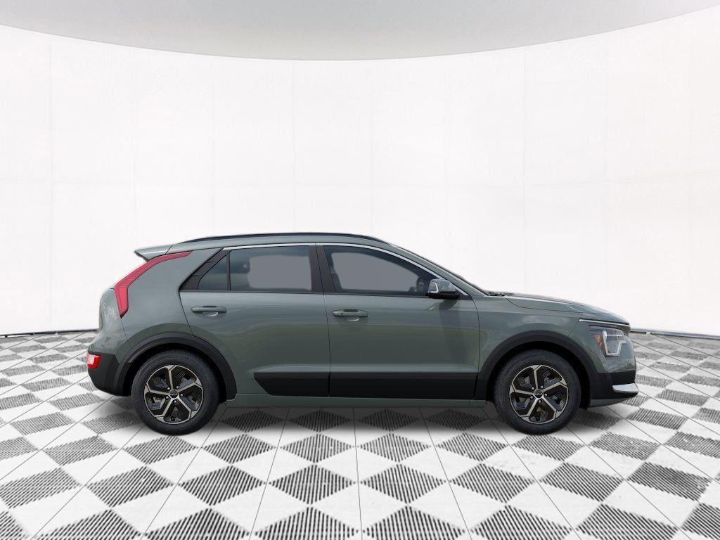 new 2025 Kia Niro car, priced at $29,325