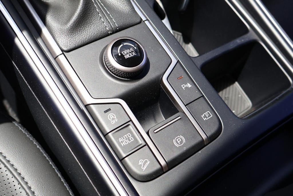 new 2025 Kia Sorento car, priced at $36,311