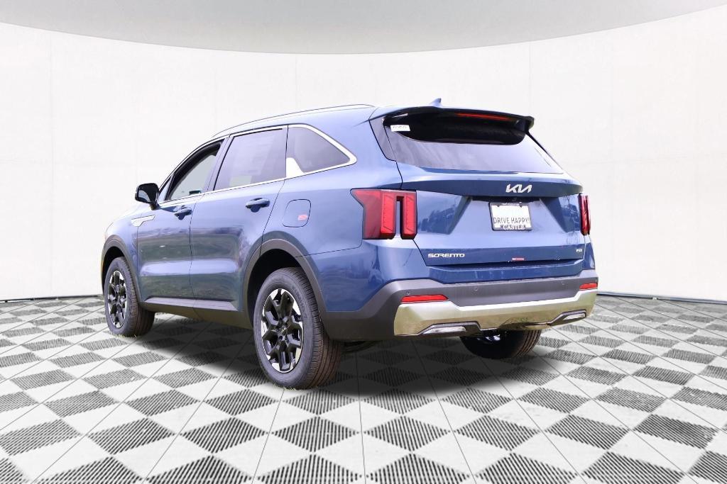 new 2025 Kia Sorento car, priced at $35,529
