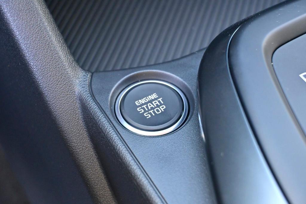 new 2025 Kia K4 car