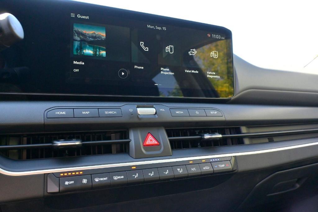 new 2025 Kia K4 car