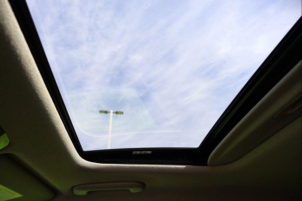 new 2025 Kia Niro car, priced at $28,010