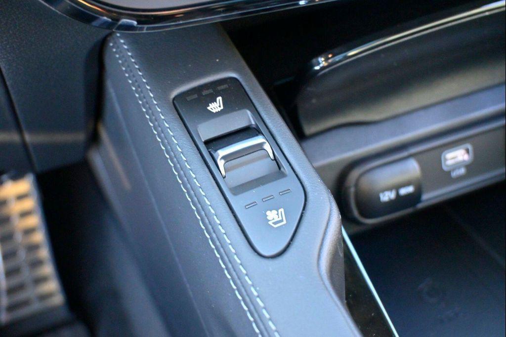 new 2025 Kia Telluride car, priced at $48,776