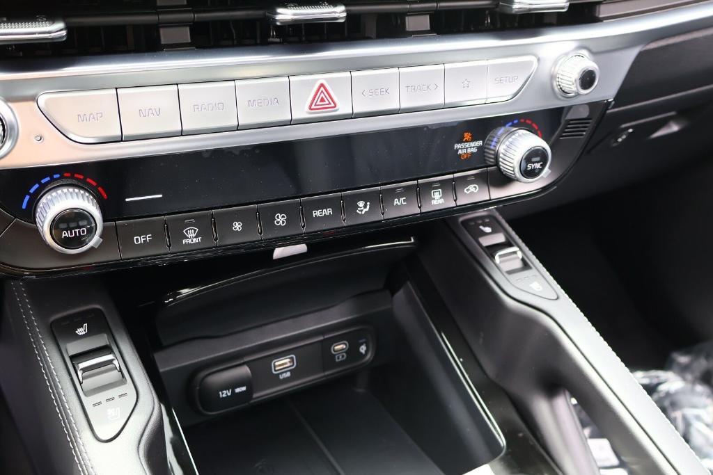 new 2025 Kia Telluride car, priced at $51,778