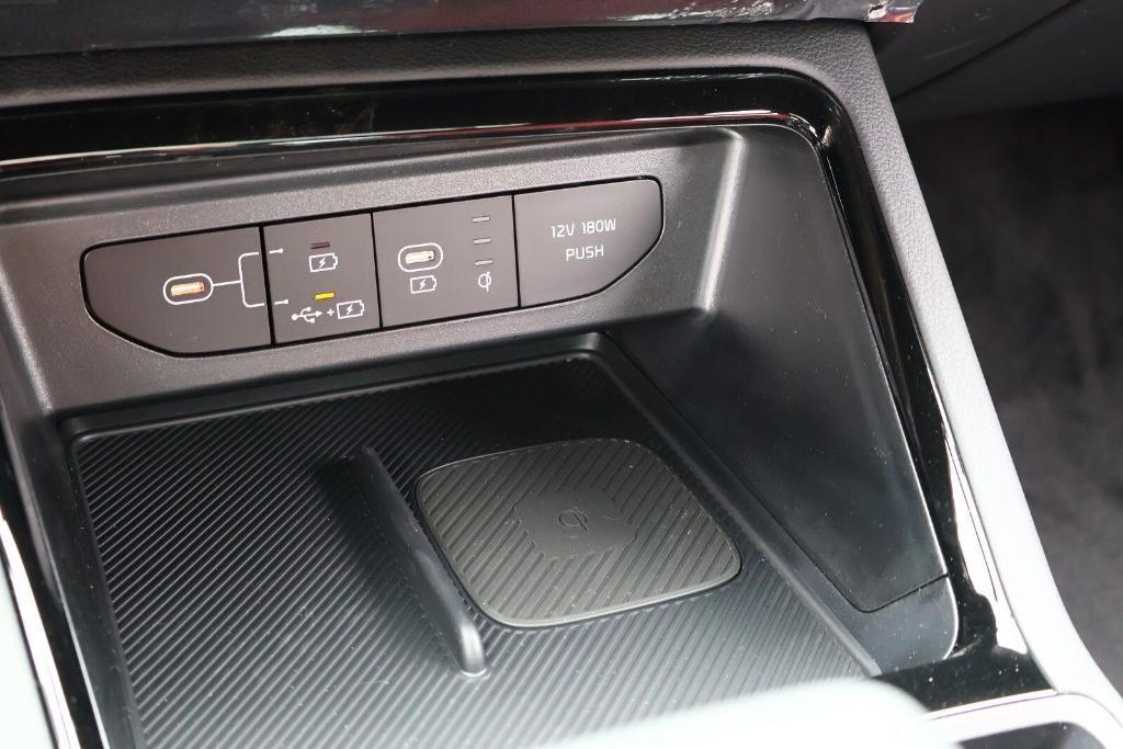 new 2025 Kia K5 car, priced at $31,005