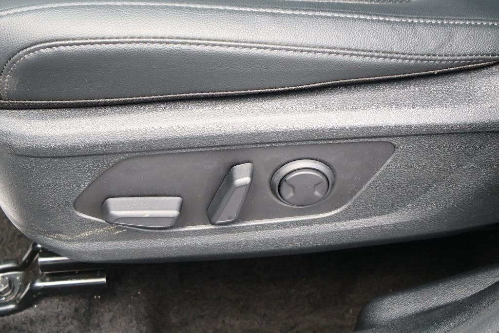 used 2025 Kia Sportage car, priced at $30,271