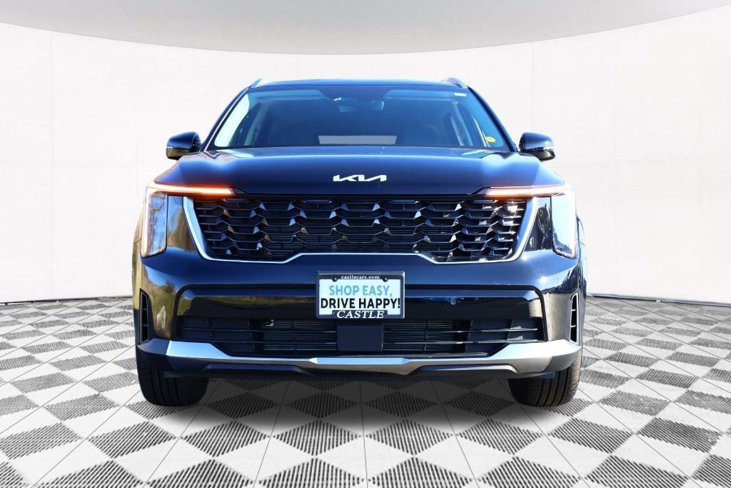 used 2025 Kia Sorento car, priced at $32,977