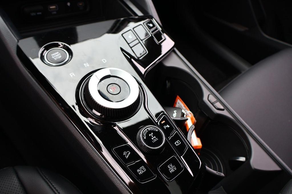 new 2024 Kia Sportage Plug-In Hybrid car, priced at $36,376