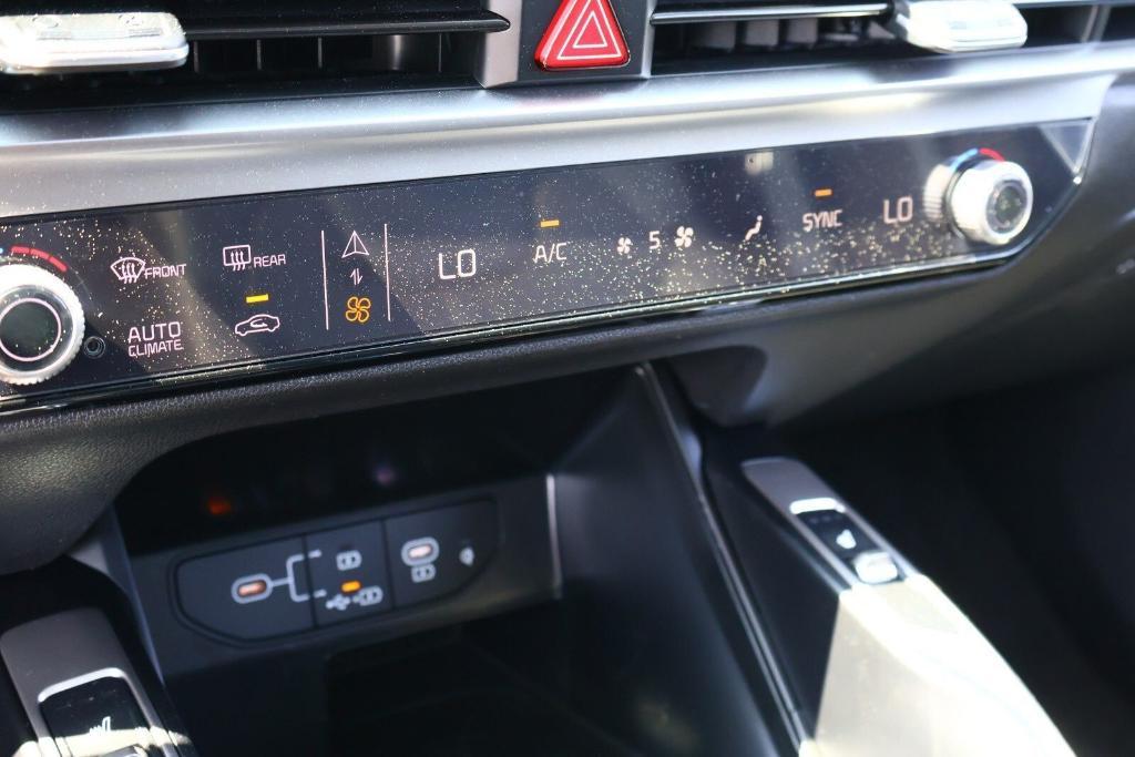 new 2025 Kia Sorento car, priced at $34,811