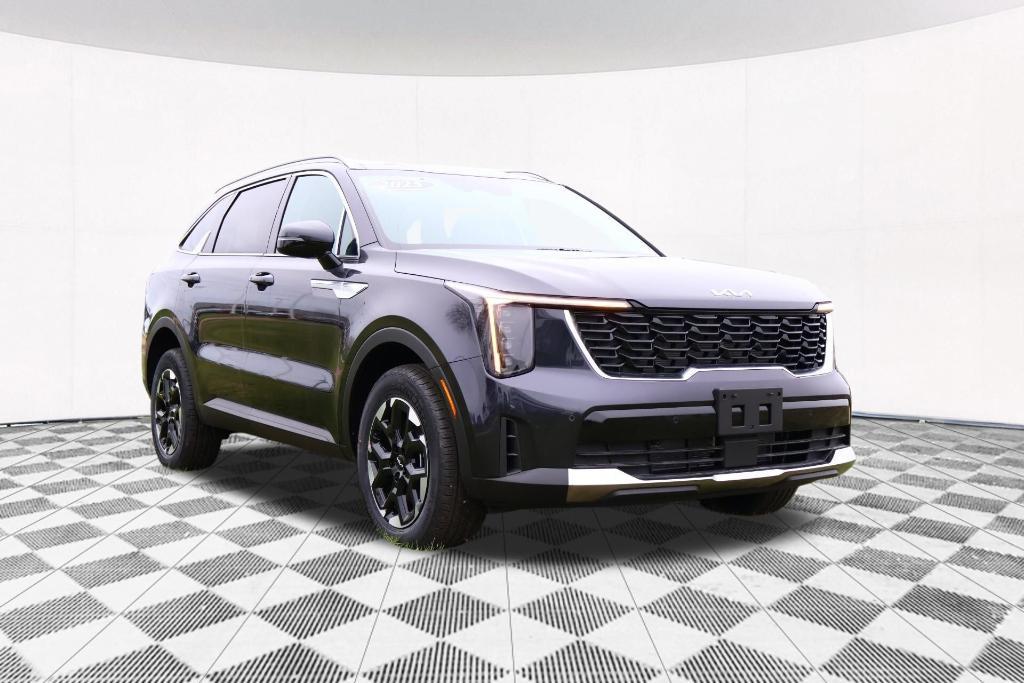 new 2025 Kia Sorento car, priced at $35,551
