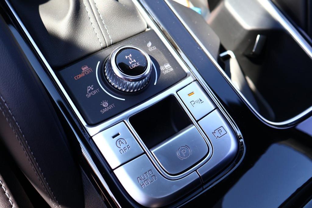 new 2025 Kia Telluride car, priced at $50,871