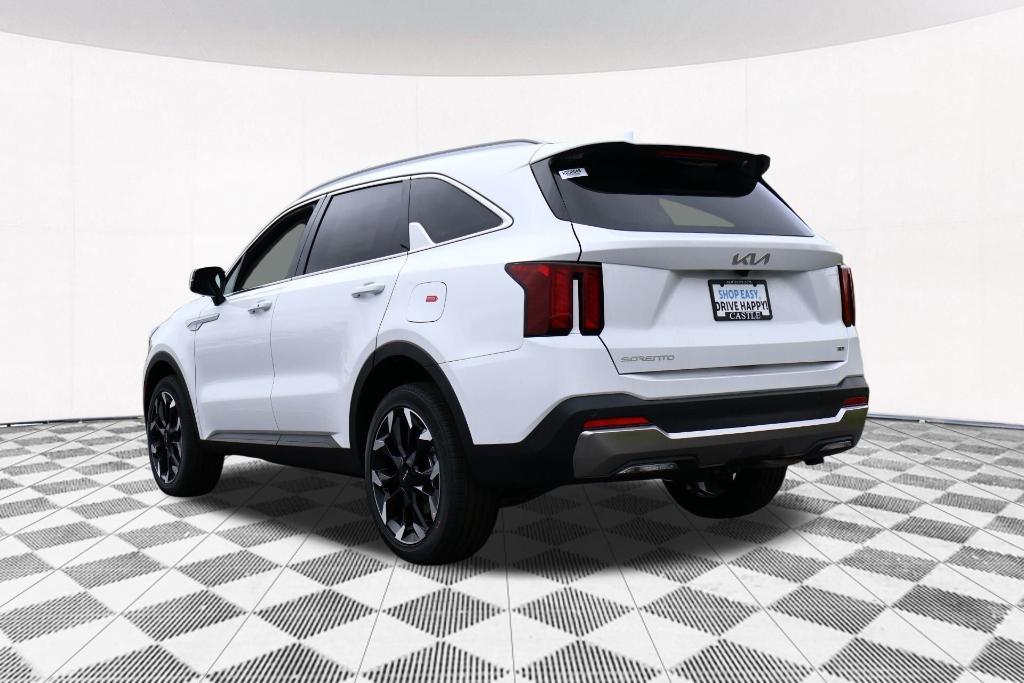 new 2025 Kia Sorento car, priced at $38,353