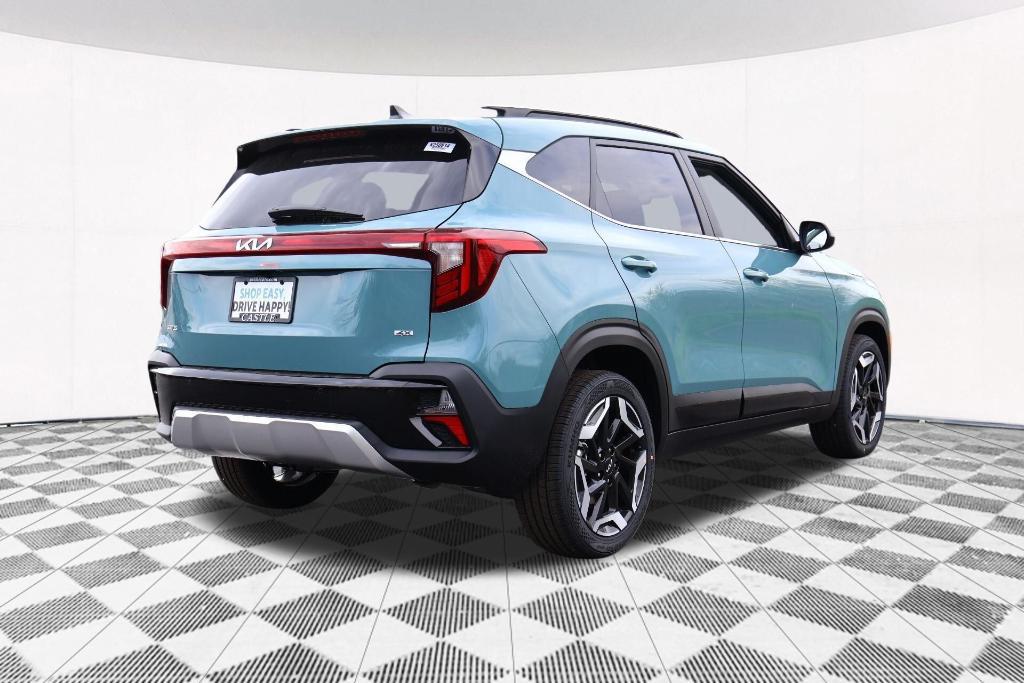 new 2025 Kia Seltos car, priced at $30,305