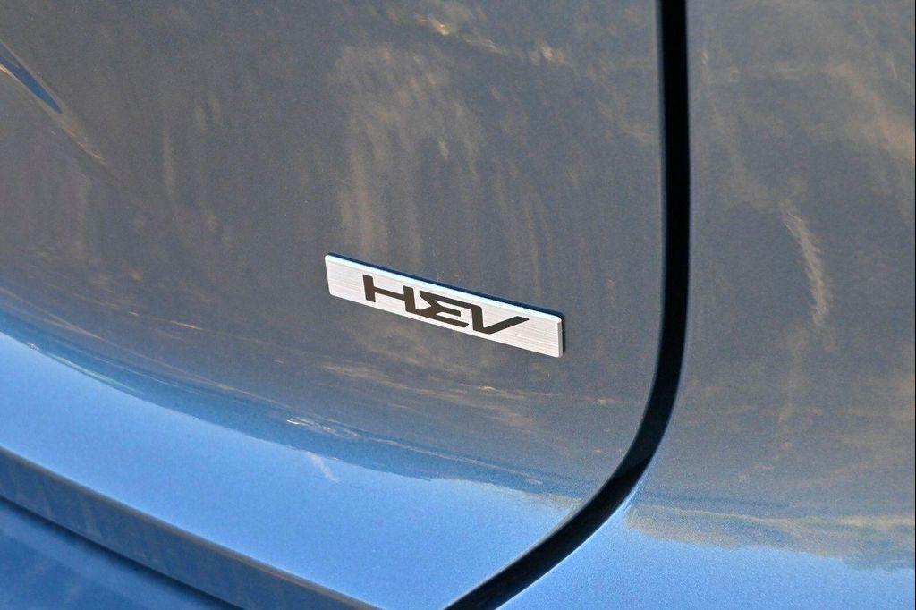 new 2025 Kia Niro car, priced at $26,325