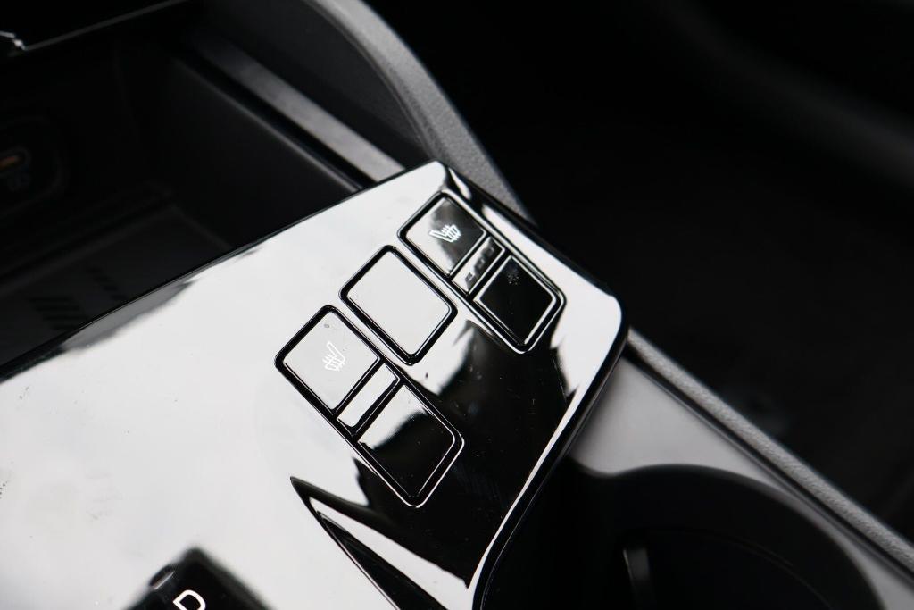 new 2025 Kia Sportage Hybrid car, priced at $33,677
