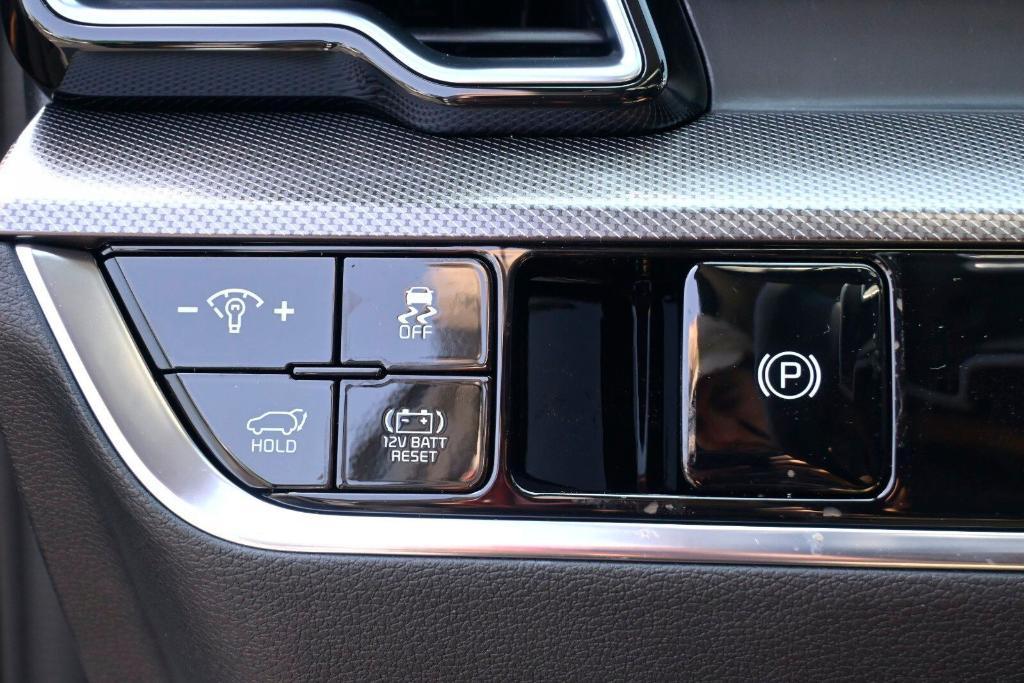new 2025 Kia Sportage Hybrid car