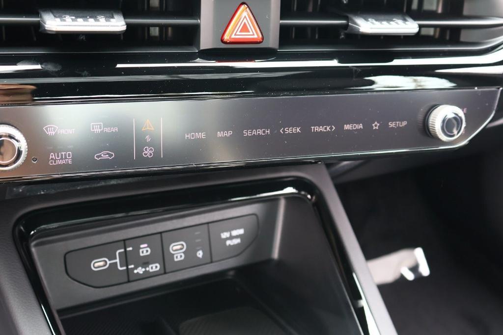 new 2025 Kia K5 car, priced at $30,327