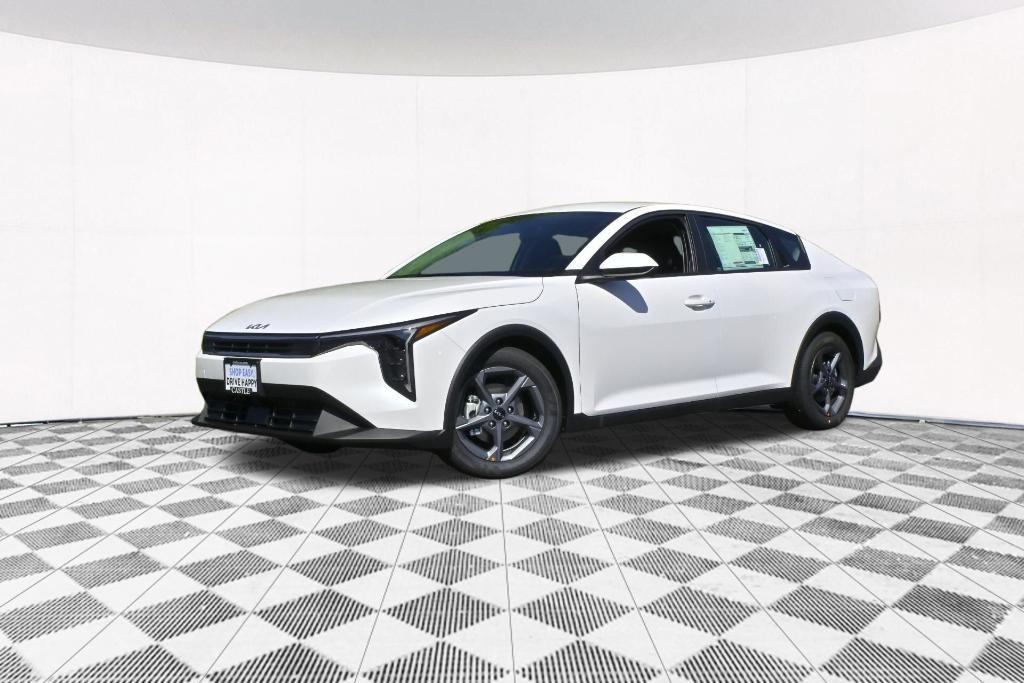 new 2025 Kia K4 car