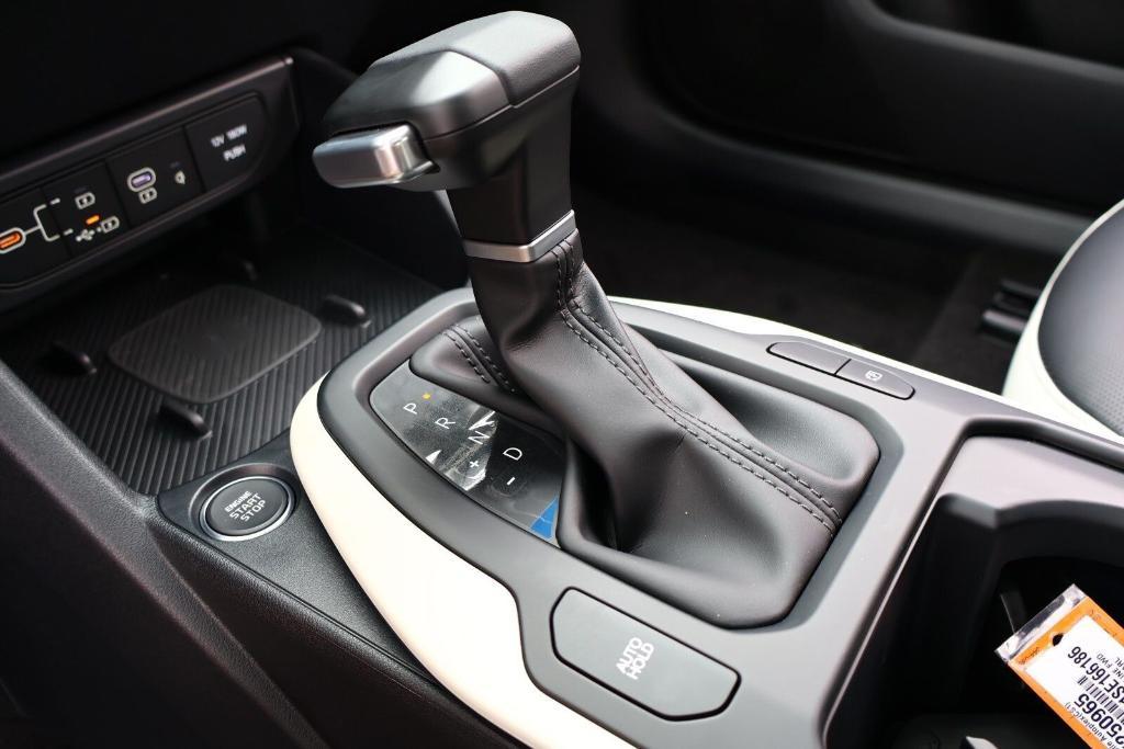 new 2025 Kia K4 car, priced at $25,864