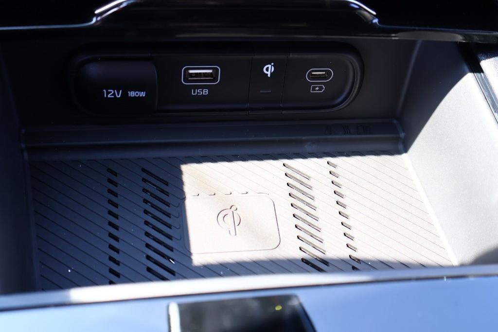new 2025 Kia Sportage Hybrid car, priced at $31,864