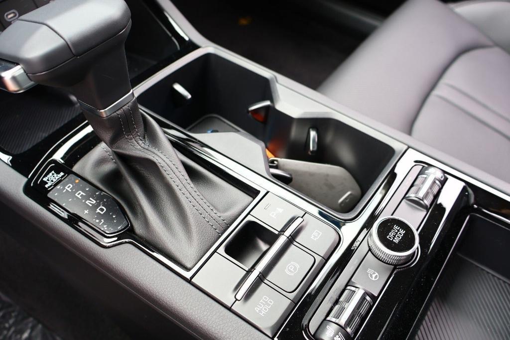 new 2025 Kia K5 car, priced at $34,614