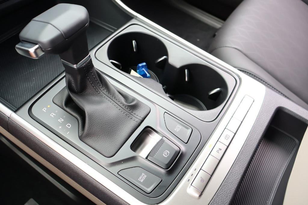 new 2026 Kia Carnival car, priced at $39,822