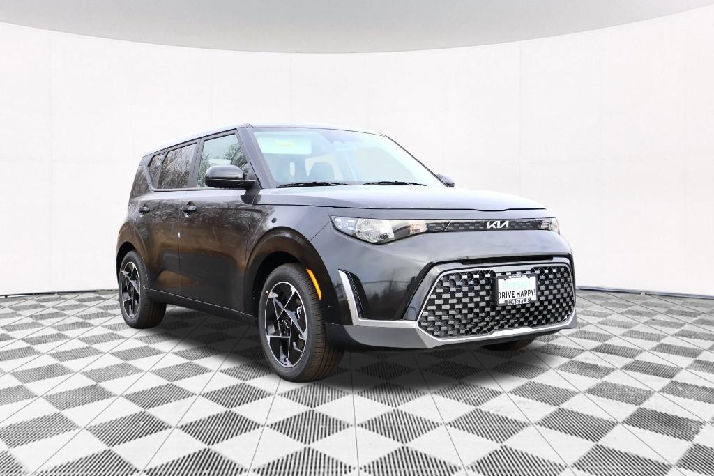 new 2025 Kia Soul car, priced at $23,647