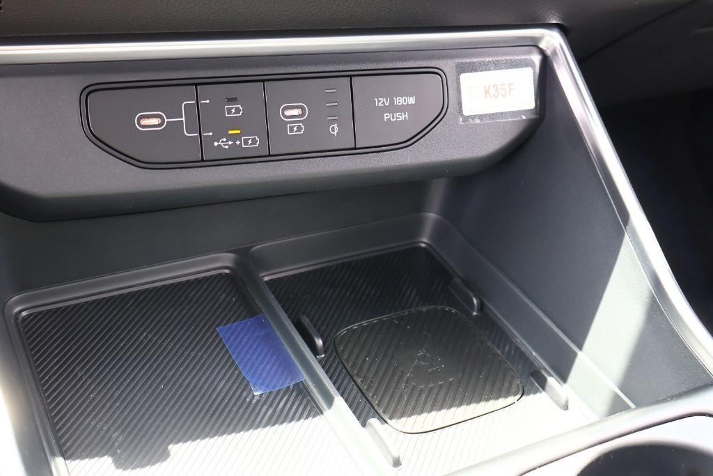new 2026 Kia Carnival car, priced at $52,694