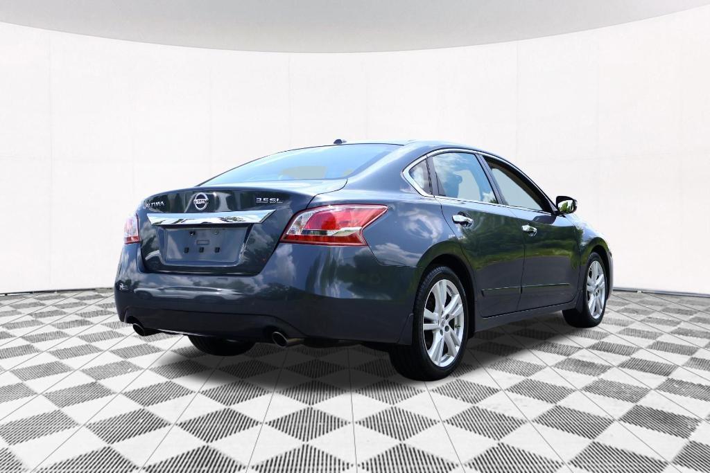 used 2013 Nissan Altima car, priced at $11,571