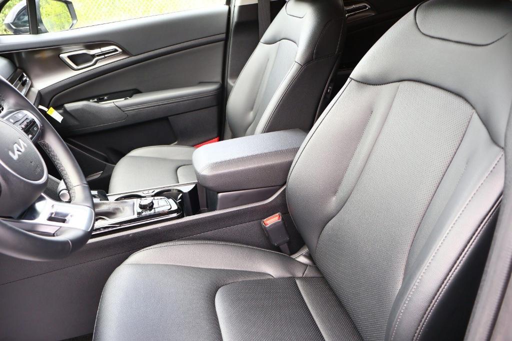 used 2025 Kia Sportage car, priced at $27,730