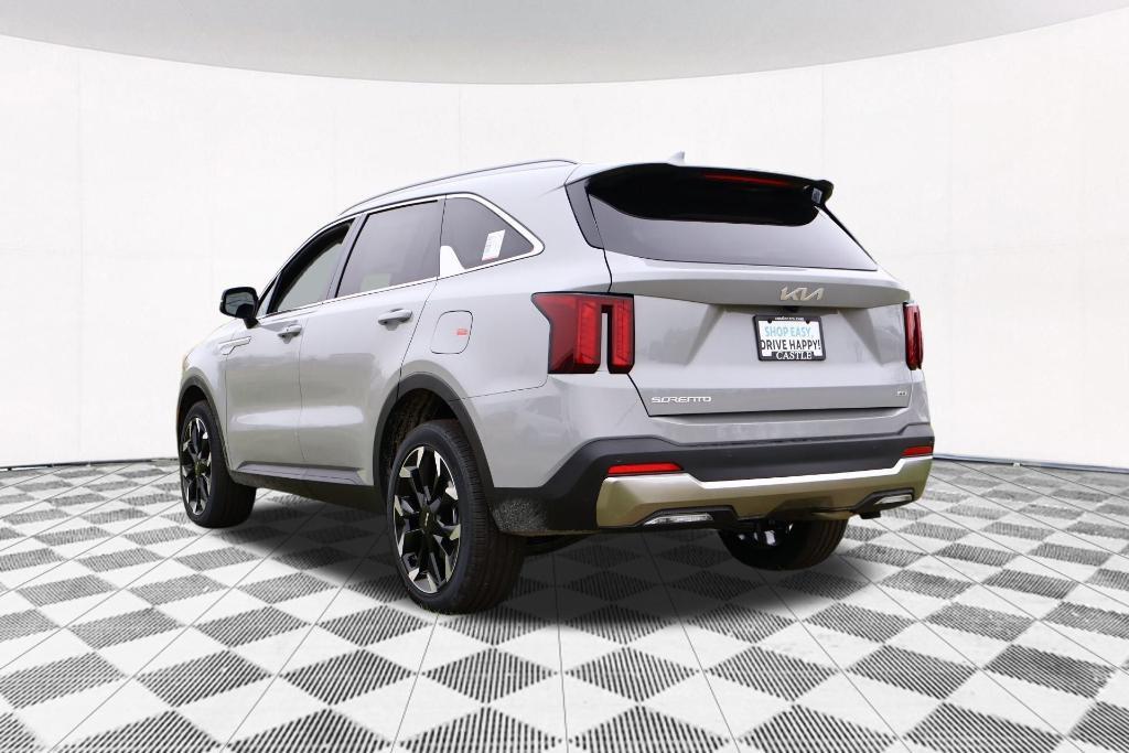 new 2025 Kia Sorento car, priced at $38,418