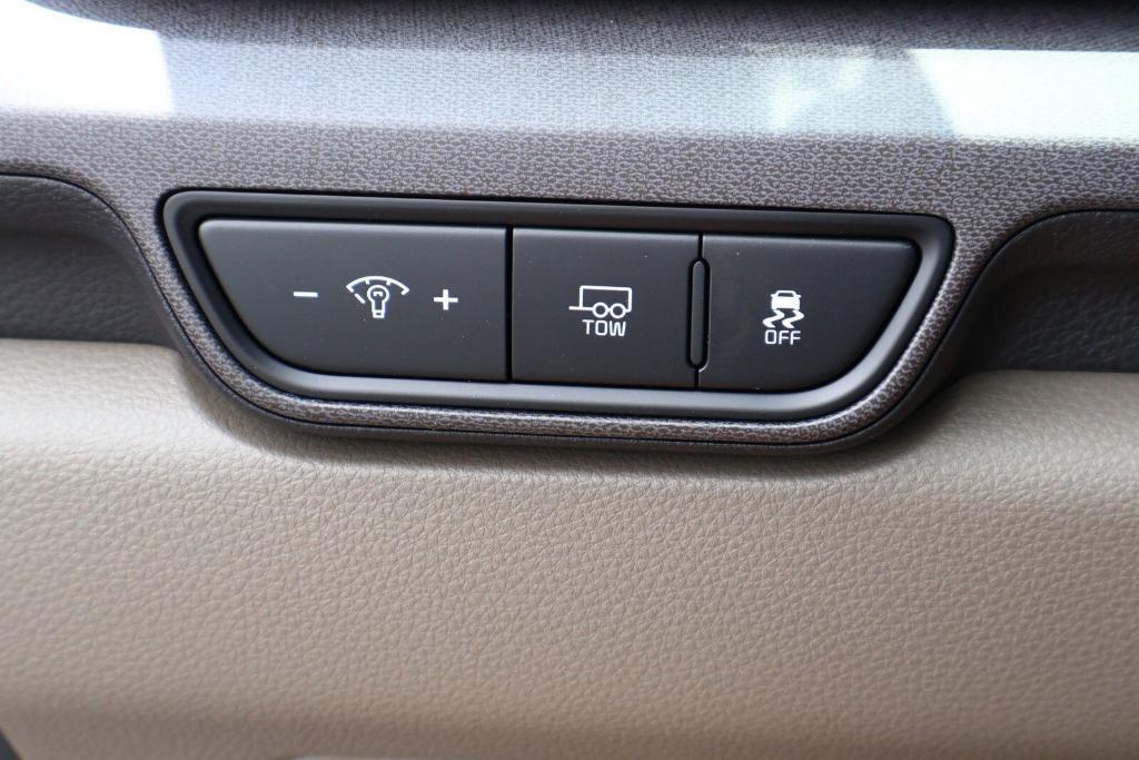 new 2026 Kia Carnival car, priced at $44,373